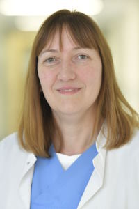 Oberärztin Dr. med. Silvia  Deifuß 