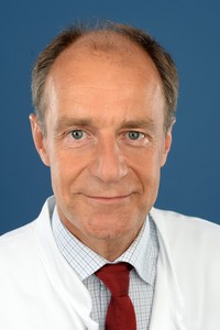 Chefarzt der Medizinischen Klinik I Prof. Dr. med. Thomas  Höhler