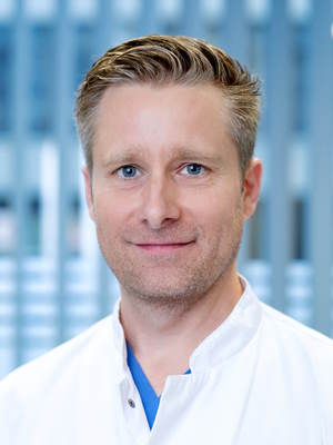 Leitender Oberarzt Dr. med. Dirk  Koch 