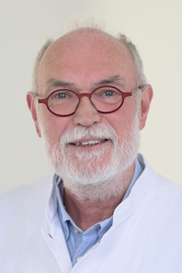 Leitender Oberarzt Dr. med. Heinrich Schleiting