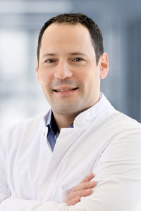 Leiter für Hüft- und Knieendoprothetik Dr. med. Dimitri  Tzivras